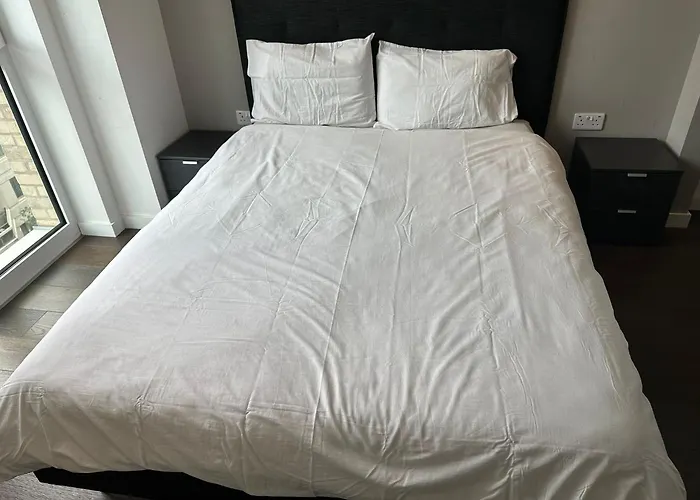 Laurel Point Aparthotel London